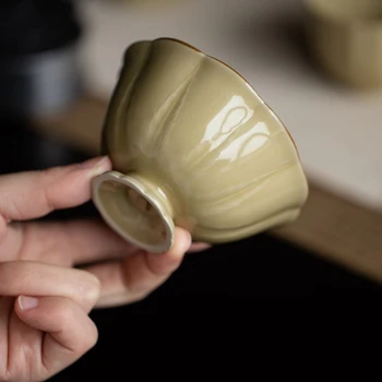 Керамични чаена чаша с ръчно изписано Master Cup Dingyao Жълт Чай набор от кунг-фу Чай и Прибори Кухня с Трапезария и Бар Домашен Градина